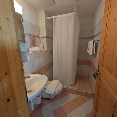 Mini-hôtel Post, Obermutten *